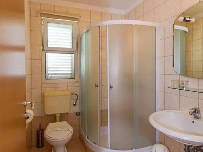 Simplistic Apartment In Suko An With Balcony Sukosan